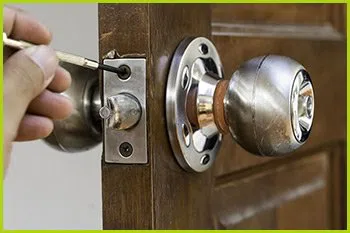 Expert Locksmith Services Westminster, CO 303-566-0917 - 17-eviction-service